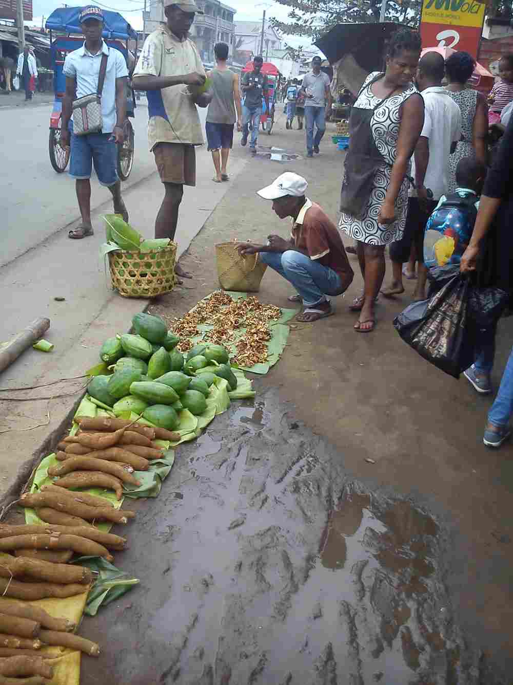 Bazar de Tamatave : Bazar Kely