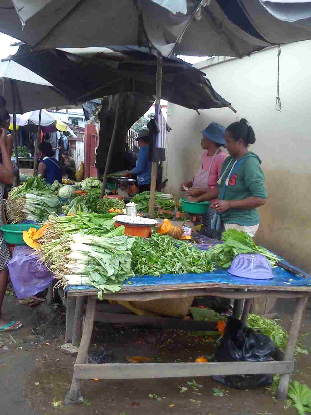 Bazar de Tamatave: légumes du marché