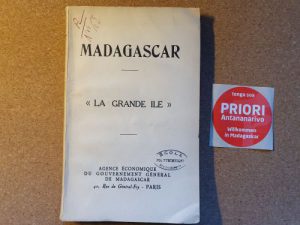 Madagascar la grande ile 1939 - chapeaux de paille Madagascar